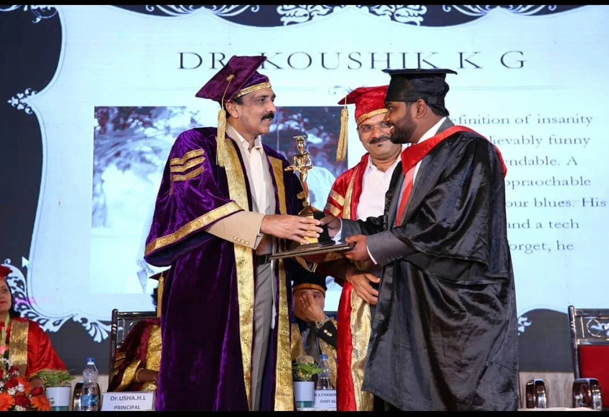 Read more about the article Dr. Koushik Gowda: Bangalore’s Leading Implantologist at Amaya Dental Clinic