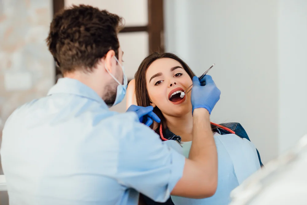 You are currently viewing How to Choose the Right Dentist in Bangalore for Your Family